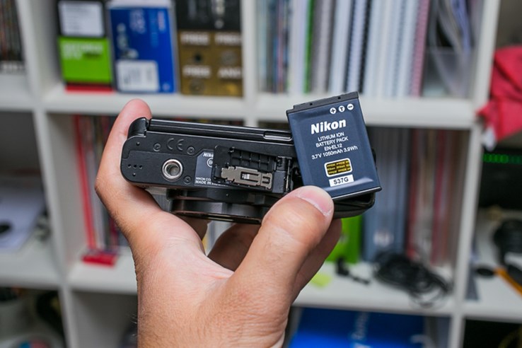Nikon Coolpix S9900 (6).jpg
